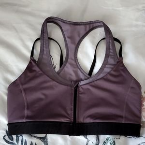 Sports bra